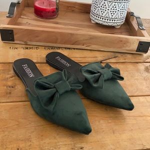 Green velvet bow mules